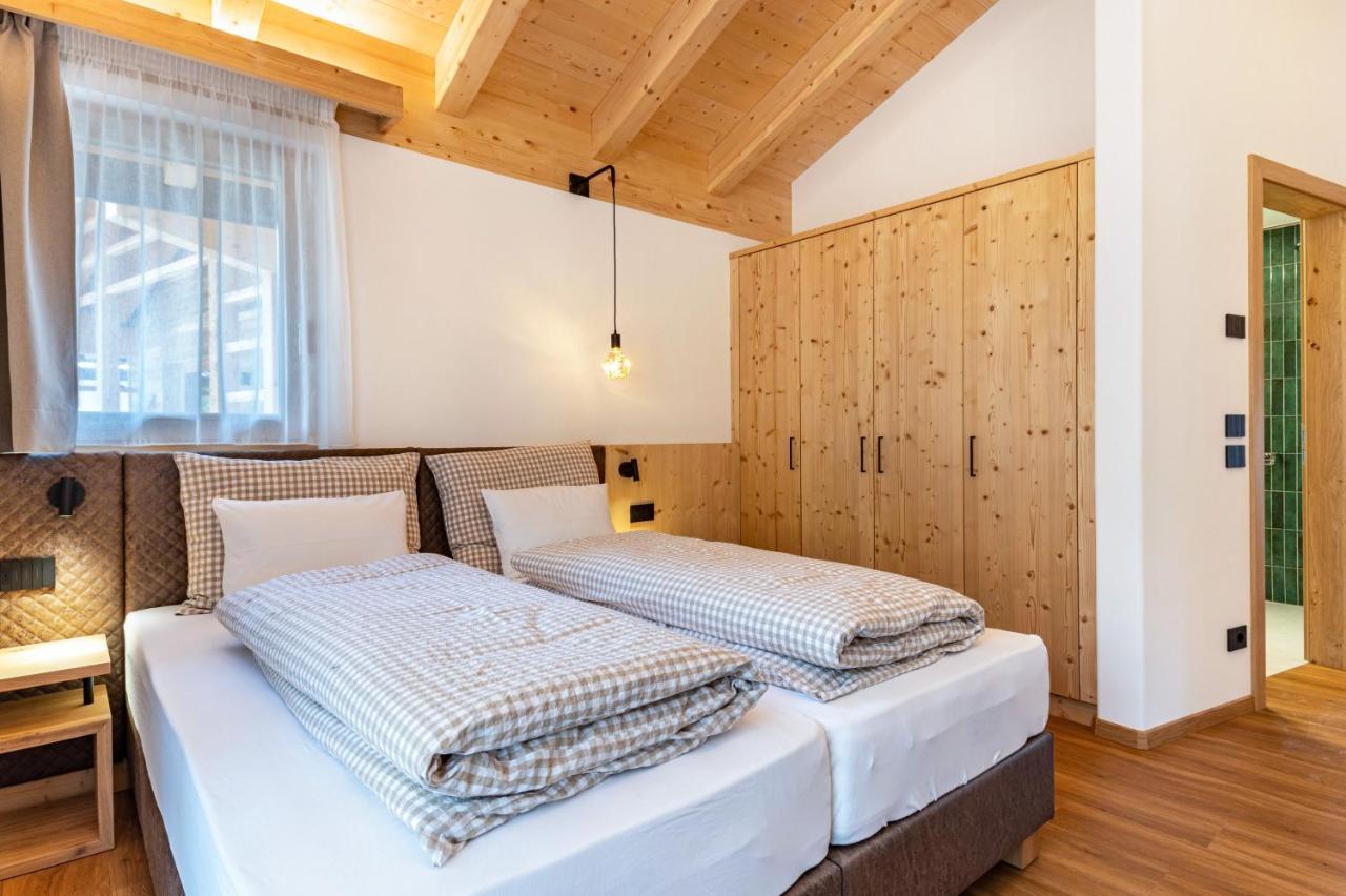 Les Ciases Chalets Dolomites Apt 3 San Vigilio Di Marebbe Exterior photo