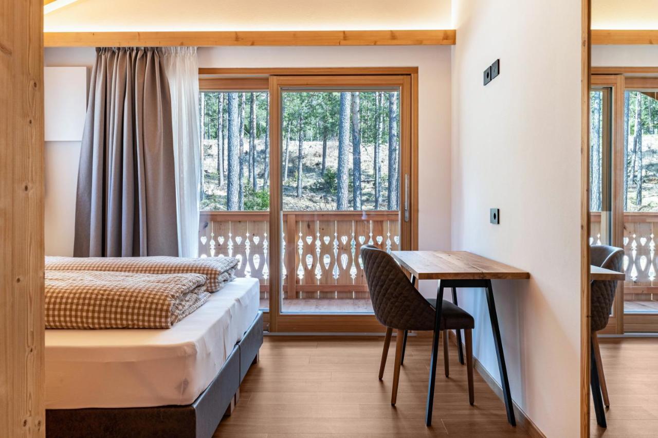 Les Ciases Chalets Dolomites Apt 3 San Vigilio Di Marebbe Exterior photo