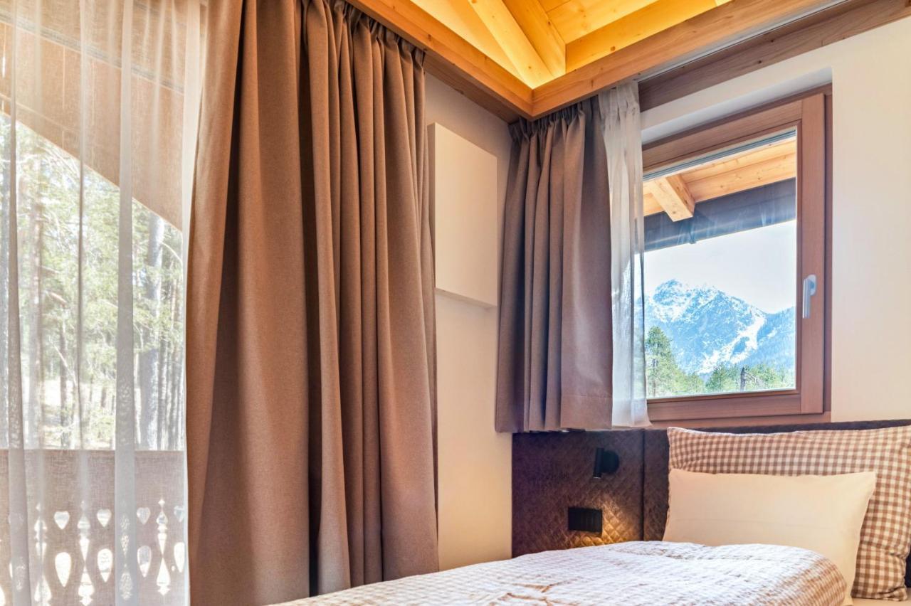 Les Ciases Chalets Dolomites Apt 3 San Vigilio Di Marebbe Exterior photo